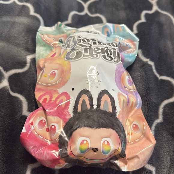 Bright Energy Multicolor Accessory - Picture 3 of 5